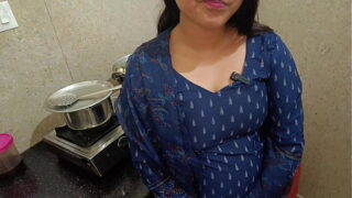 Indian Telugu Babe Small Tits Sucks And Cowgirl Style Fucking Pussy