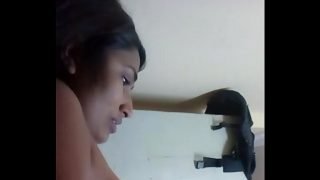 swathi naidu shows her pussy and do fingering