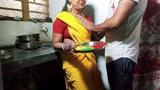 Telugu bf fucking sexy girlfriend in the kitchen is cooking