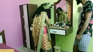 Telugu middle age aunty playing with lovers dick on cam